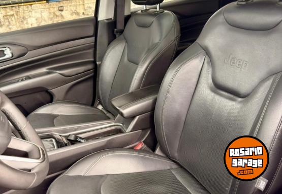 Camionetas - Jeep Compass Longitude 1.3T 2022 Nafta 63000Km - En Venta
