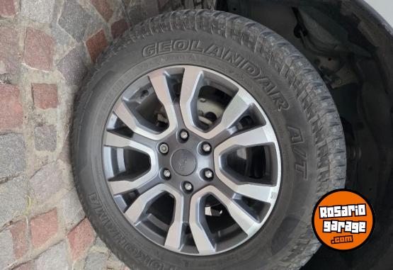 Camionetas - Ford Ranger Limited 2021 Diesel 142000Km - En Venta