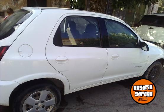Autos - Chevrolet Celta Advantage 2015 Nafta 99000Km - En Venta