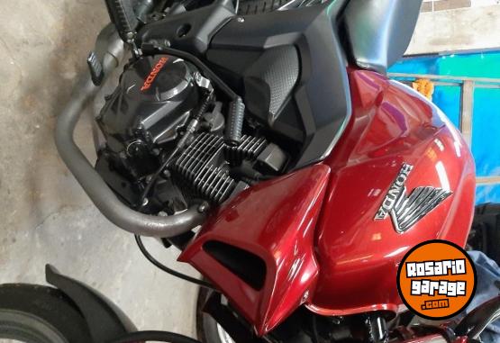 Motos - Honda Invicta 150 2015 Nafta 12300Km - En Venta