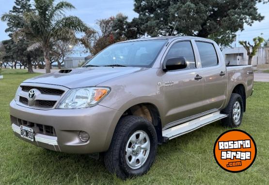 Camionetas - Toyota Hilux sr 3.0 2006 Diesel 245000Km - En Venta