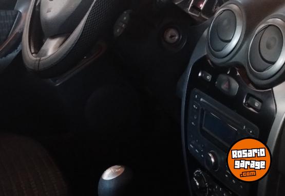 Autos - Renault Sandero 1.6 Luxe 2012 Nafta 123000Km - En Venta