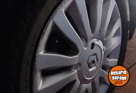 Autos - Renault Sandero 1.6 Luxe 2012 Nafta 123000Km - En Venta