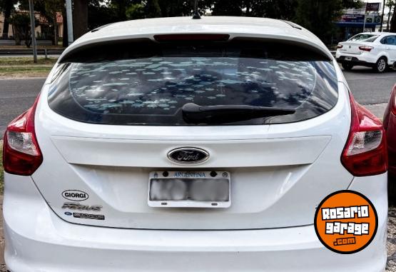 Autos - Ford Focus 2014 Nafta 111111Km - En Venta