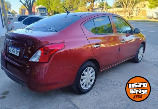 Autos - Nissan Versa 2017 Nafta 114000Km - En Venta