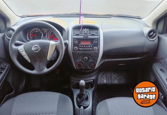 Autos - Nissan Versa 2017 Nafta 114000Km - En Venta
