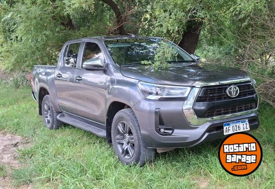 Camionetas - Toyota Hilux SRV At 4x4 2.8 2021 Diesel 139000Km - En Venta