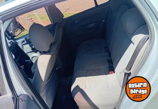 Autos - Volkswagen Fox 2007 GNC 300000Km - En Venta