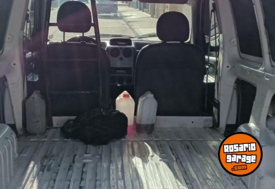Utilitarios - Peugeot Partner kangoo Fiorino 2010 Nafta 111Km - En Venta
