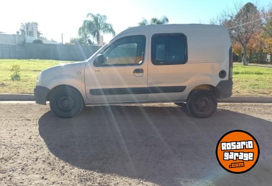 Utilitarios - Renault Kangoo 2007 Nafta 228000Km - En Venta