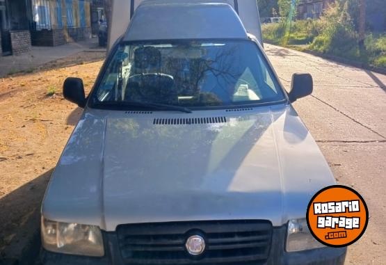 Utilitarios - Fiat Fiorino fire 2011 Nafta 282000Km - En Venta