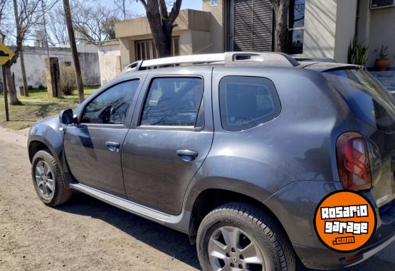 Autos - Renault Duster 2019 Nafta 100000Km - En Venta