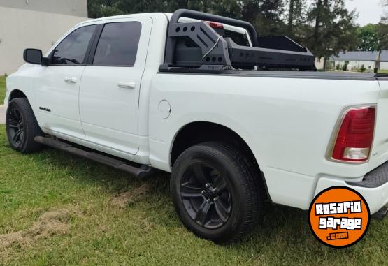 Camionetas - RAM RAM 1500 night edition 2023 Nafta 47000Km - En Venta