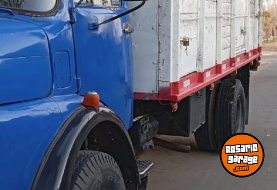 Camiones y Gr�as - Mercedes 1114 turbo - En Venta