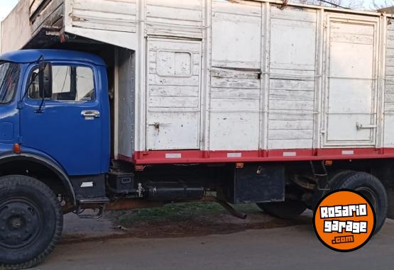 Camiones y Gr�as - Mercedes 1114 turbo - En Venta