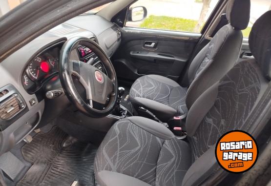 Autos - Fiat Siena 2015 GNC 453000Km - En Venta