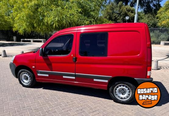 Utilitarios - Peugeot PARTNER CONFORT 1.4 2014 GNC - En Venta