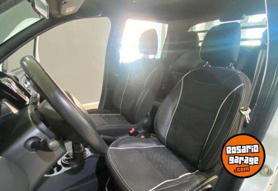 Camionetas - Renault Duster Oroch Outsider 2018 Nafta 78300Km - En Venta