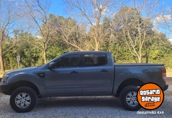 Camionetas - Ford RANGER 3.2 XLS 4X4 2014 Diesel 200000Km - En Venta