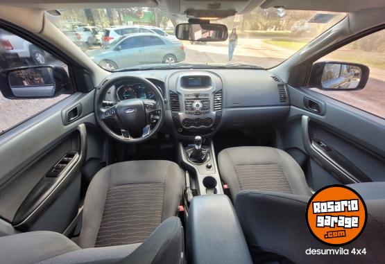 Camionetas - Ford RANGER 3.2 XLS 4X4 2014 Diesel 200000Km - En Venta