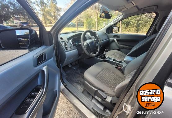 Camionetas - Ford RANGER 3.2 XLS 4X4 2014 Diesel 200000Km - En Venta