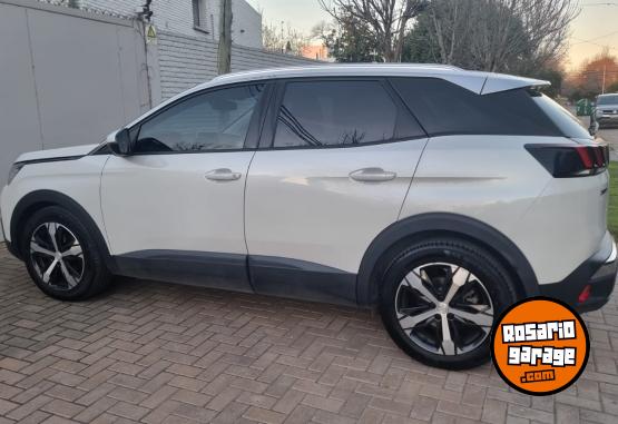 Autos - Peugeot 3008 2020 Nafta 110000Km - En Venta
