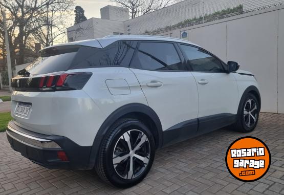 Autos - Peugeot 3008 2020 Nafta 110000Km - En Venta