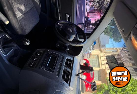 Autos - Volkswagen Fox trendline 1.6 5p 2013 Nafta 147000Km - En Venta