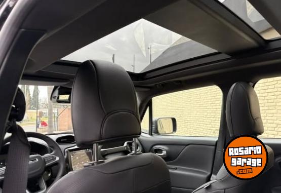 Camionetas - Chrysler JEEP RENEGADE SERIE S 2025 Nafta 0Km - En Venta