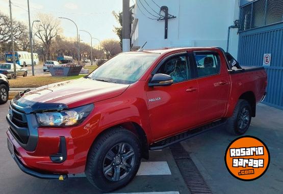 Camionetas - Toyota Hilux 2023 Diesel 12Km - En Venta