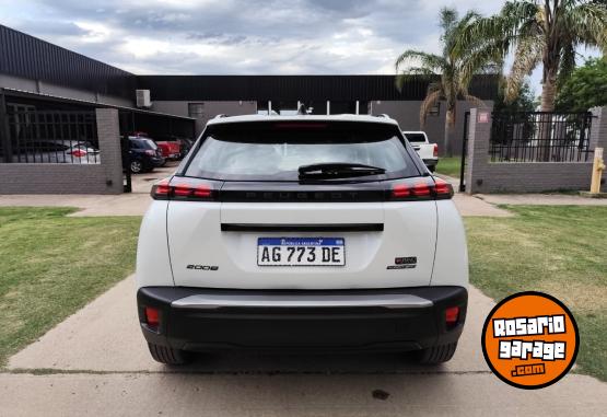 Autos - Peugeot 2008 Allure T2200 2024 Nafta 26525Km - En Venta