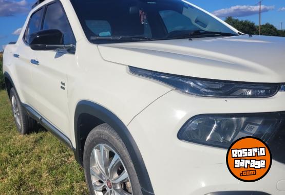 Camionetas - Fiat Toro Volcano 4X4 FULL 2018 Diesel 103000Km - En Venta