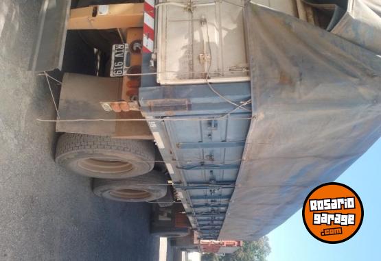 Camiones y Grúas - Vendo Acoplado Helvetica 1990 - En Venta