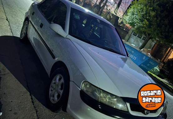 Autos - Chevrolet Vectra 1997 GNC 290000Km - En Venta