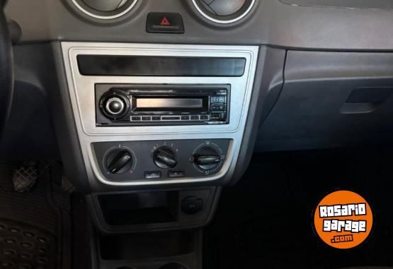 Autos - Volkswagen Golf 2014 Nafta 103000Km - En Venta