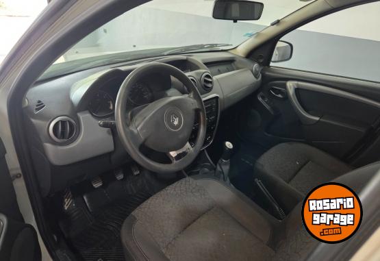 Autos - Renault Duster 2013 GNC 153000Km - En Venta