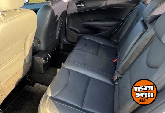 Autos - Peugeot 408 feline 2020 Diesel 86000Km - En Venta