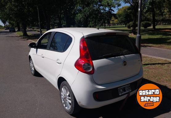 Autos - Fiat Palio Essence 2015 Nafta 150000Km - En Venta