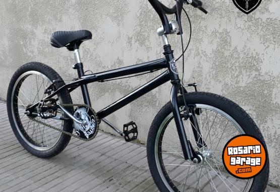Deportes - BICICLETA BMX - 6 CUOTAS SIN INTERES!! - En Venta