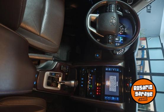 Camionetas - Toyota SW4 srx 2016 Diesel 184000Km - En Venta