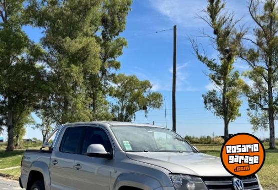 Camionetas - Volkswagen Amarok Trendline 2016 Diesel 176000Km - En Venta