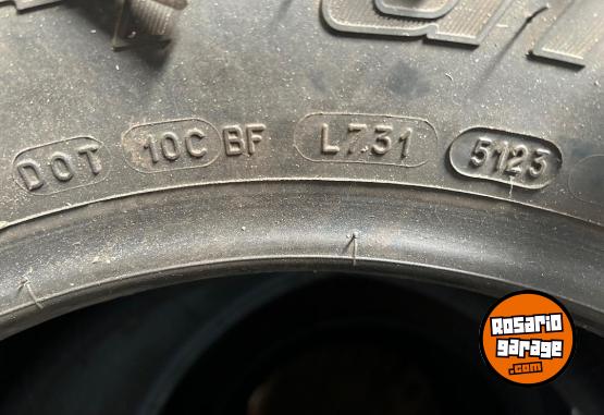 Accesorios para Autos - 4 BF Goodrich All Terrain A/T KO2 - En Venta