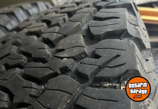 Accesorios para Autos - 4 BF Goodrich All Terrain A/T KO2 - En Venta