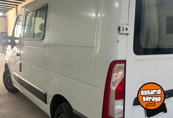 Utilitarios - Renault Master 2013 Diesel 190000Km - En Venta