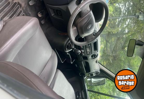Utilitarios - Renault Master 2013 Diesel 190000Km - En Venta