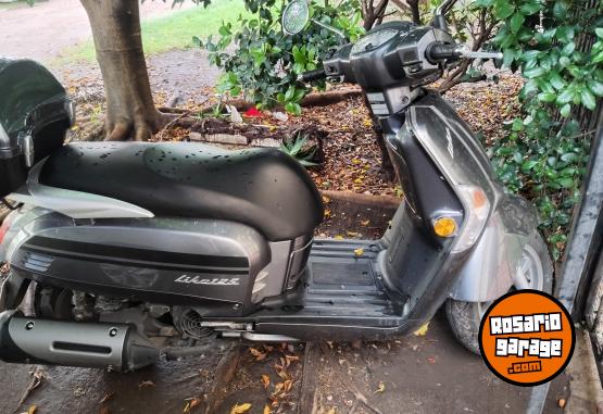 Motos - Kymco Like 126 2024 Nafta 6000Km - En Venta