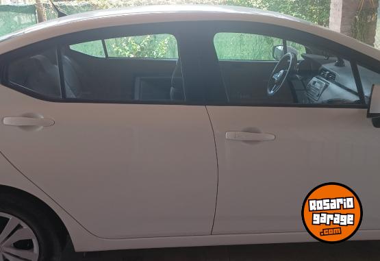 Autos - Nissan Versa Sense 2022 Nafta 66000Km - En Venta