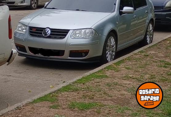 Autos - Volkswagen Bora 2010 Nafta 122000Km - En Venta