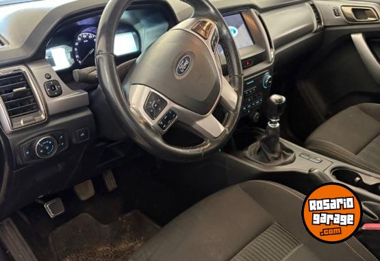 Camionetas - Ford RANGER 4x2 XLT 2022 Diesel 120000Km - En Venta