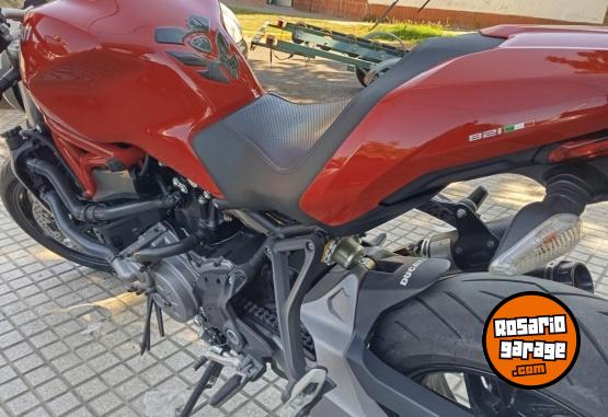 Motos - Ducati Monster 821 2021 Nafta 4000Km - En Venta